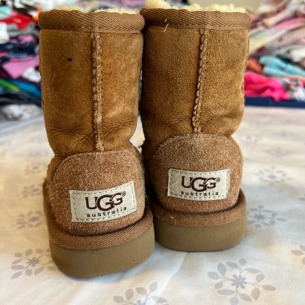 UGG Boots Size 8 (toddler)